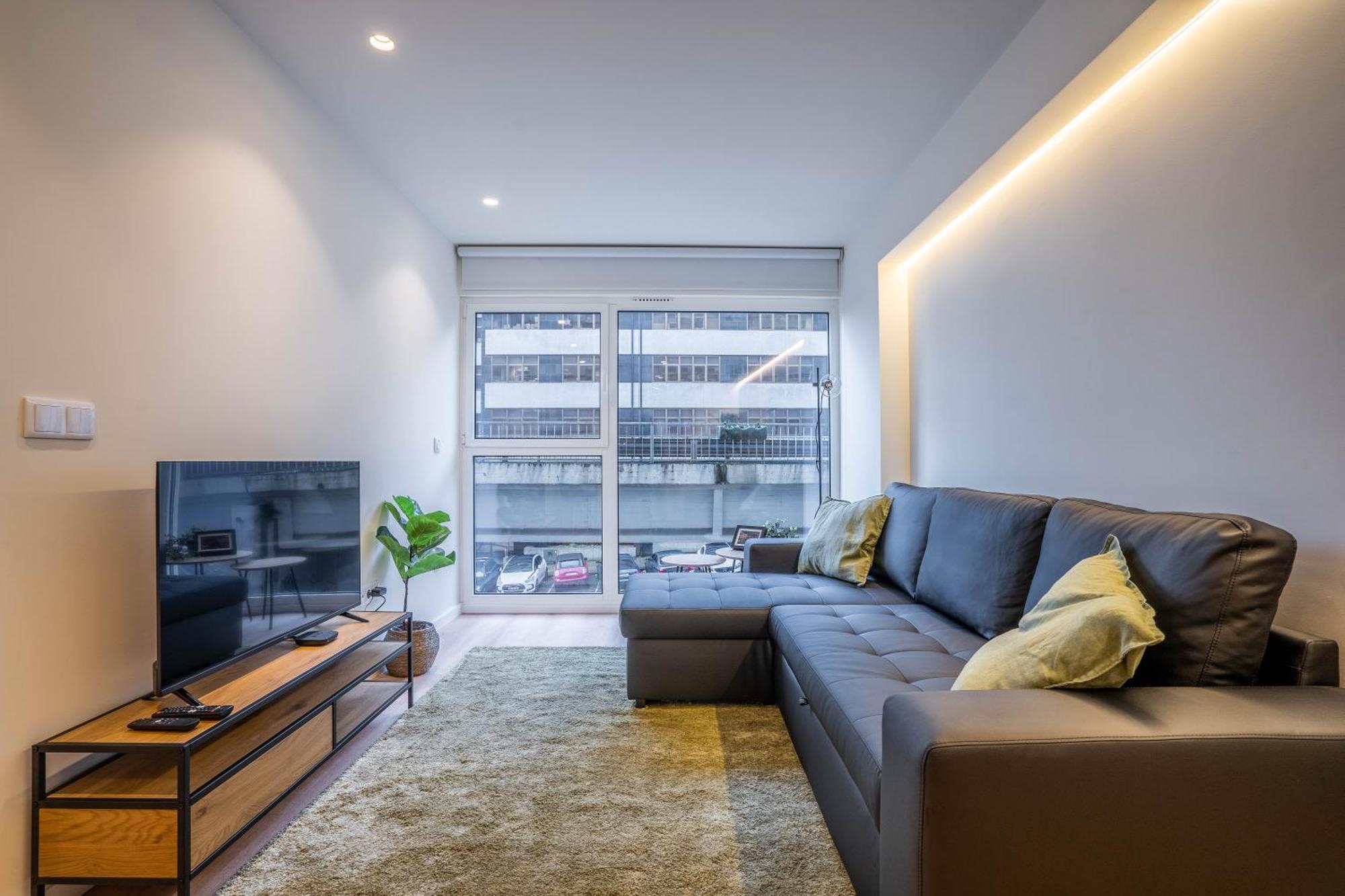 Trindade Bliss: 1Br W/ Free Parking By Lovelystay OOporto Exteriör bild